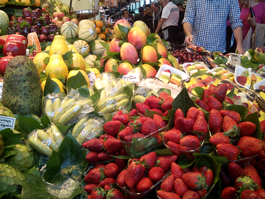 Exposición de Fruta Fresca y Natural